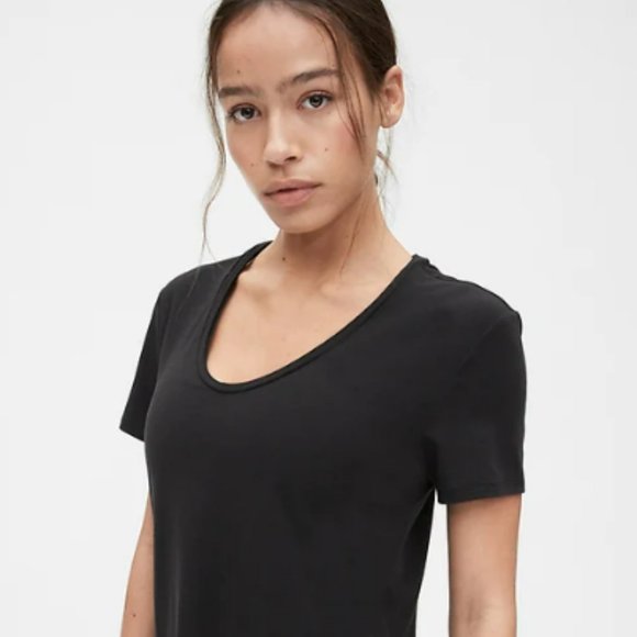 GAP Black Scoop Neck Favorite Tee Size Large - Picture 1 of 11